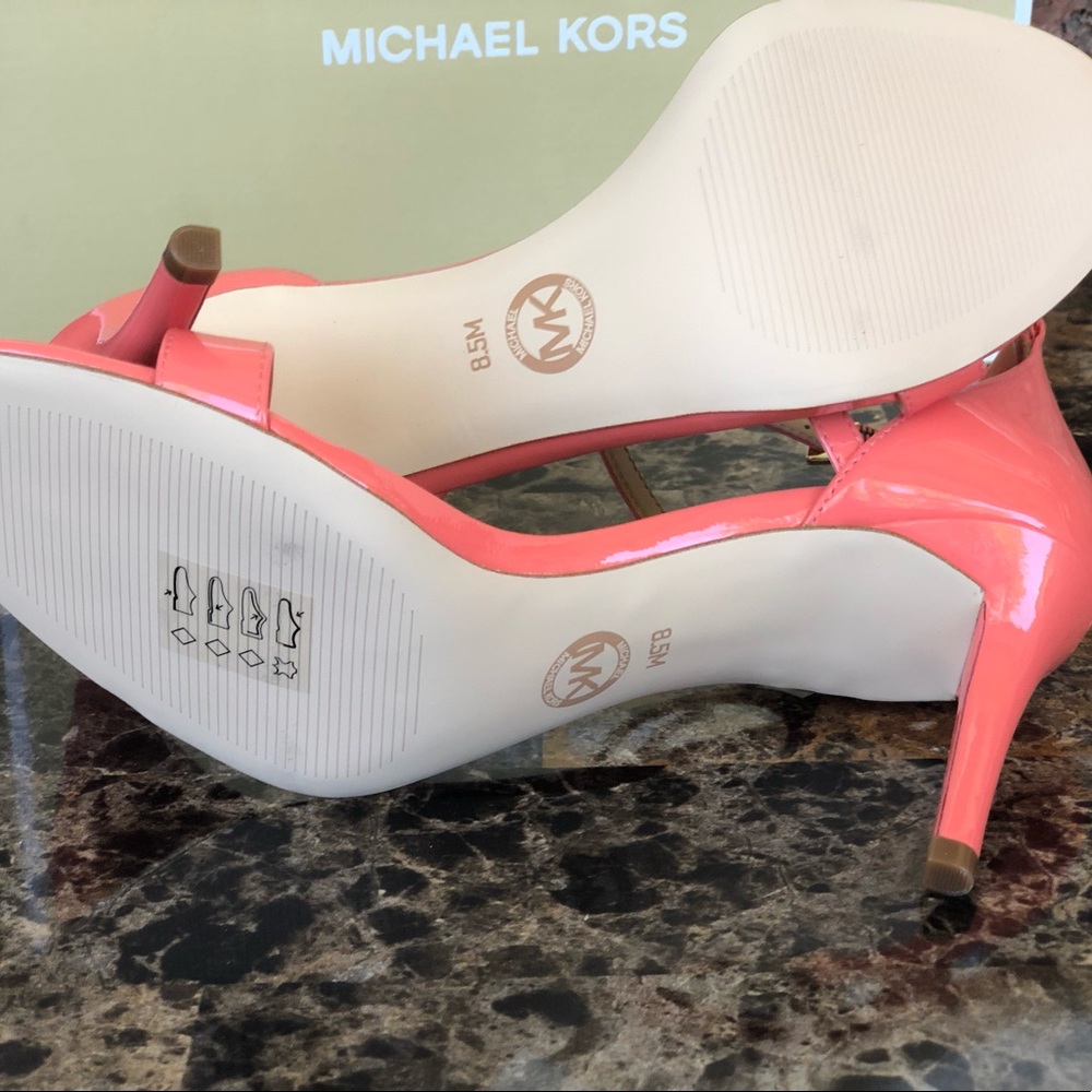 New Michael Michael Kors sandal - Picture 5 of 9